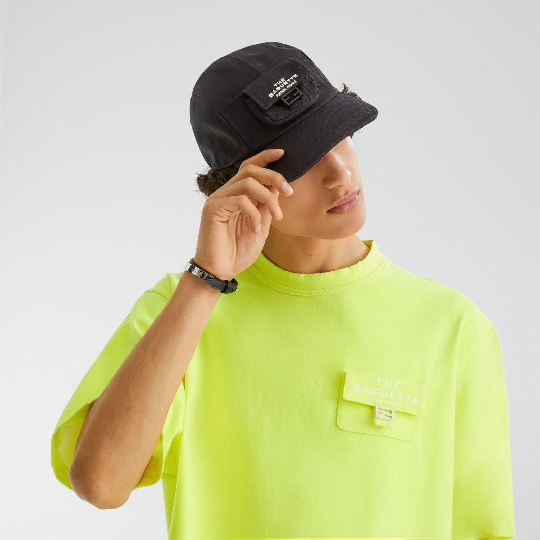 Fendi o1w1db10724 Size: OS / Hat in Black Size ONE SIZE - 3 Thumbnail