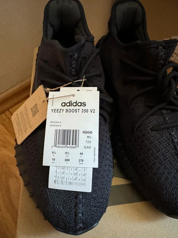 Kanye West × Yeezy Adidas Yeezy boost Yeezy 350 v2 onyx EU44 US10 Size US 10 / EU 43 - 2 Thumbnail