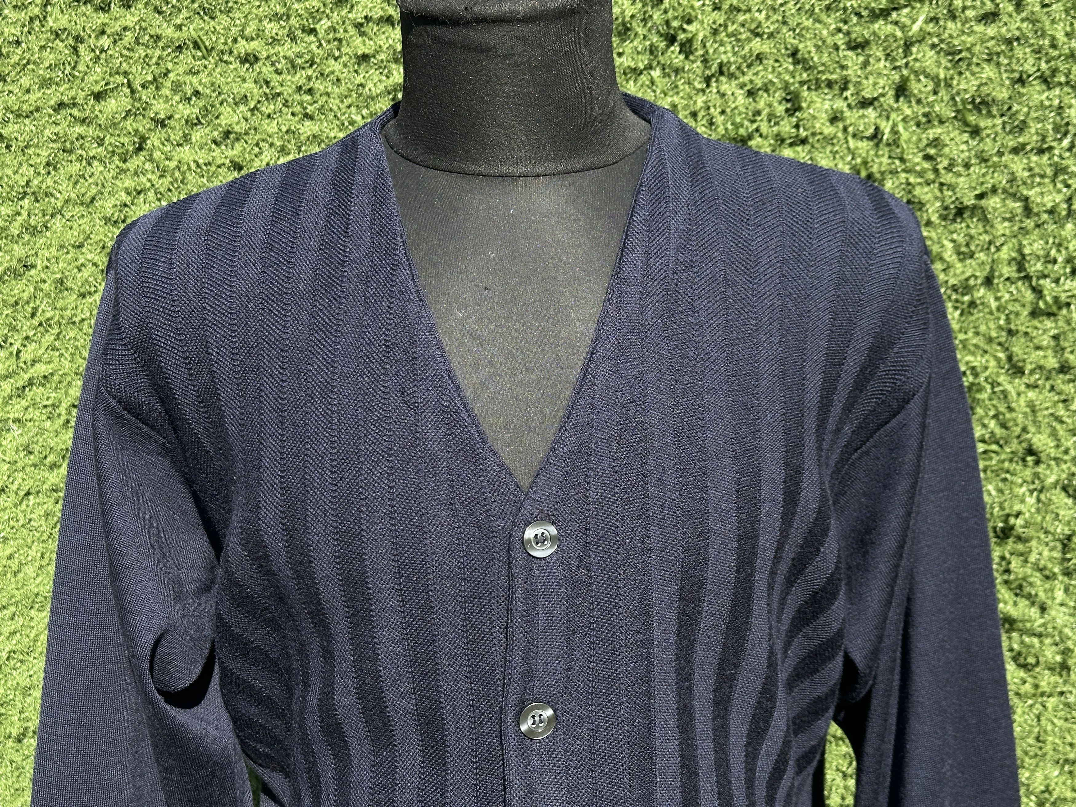 Prada Prada Milano Wool V-Neck Cardigan Navy Oversize Knit 38 Size XS / US 0-2 / IT 36-38 - 6 Thumbnail