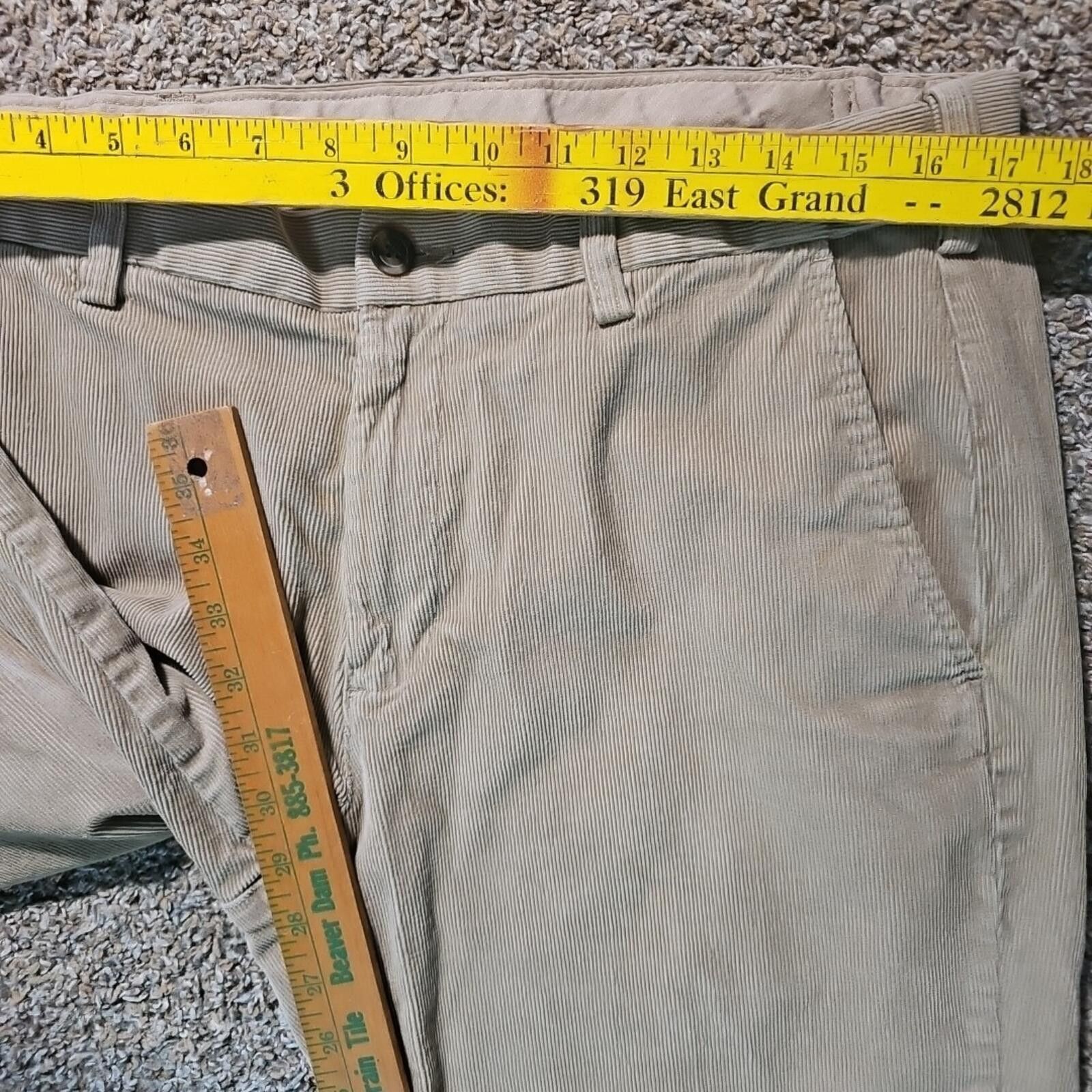 Croft & Barrow Croft & Barrow 34x30 Classic Fit Corduroy Pants Size US 34 / EU 50 - 5 Thumbnail