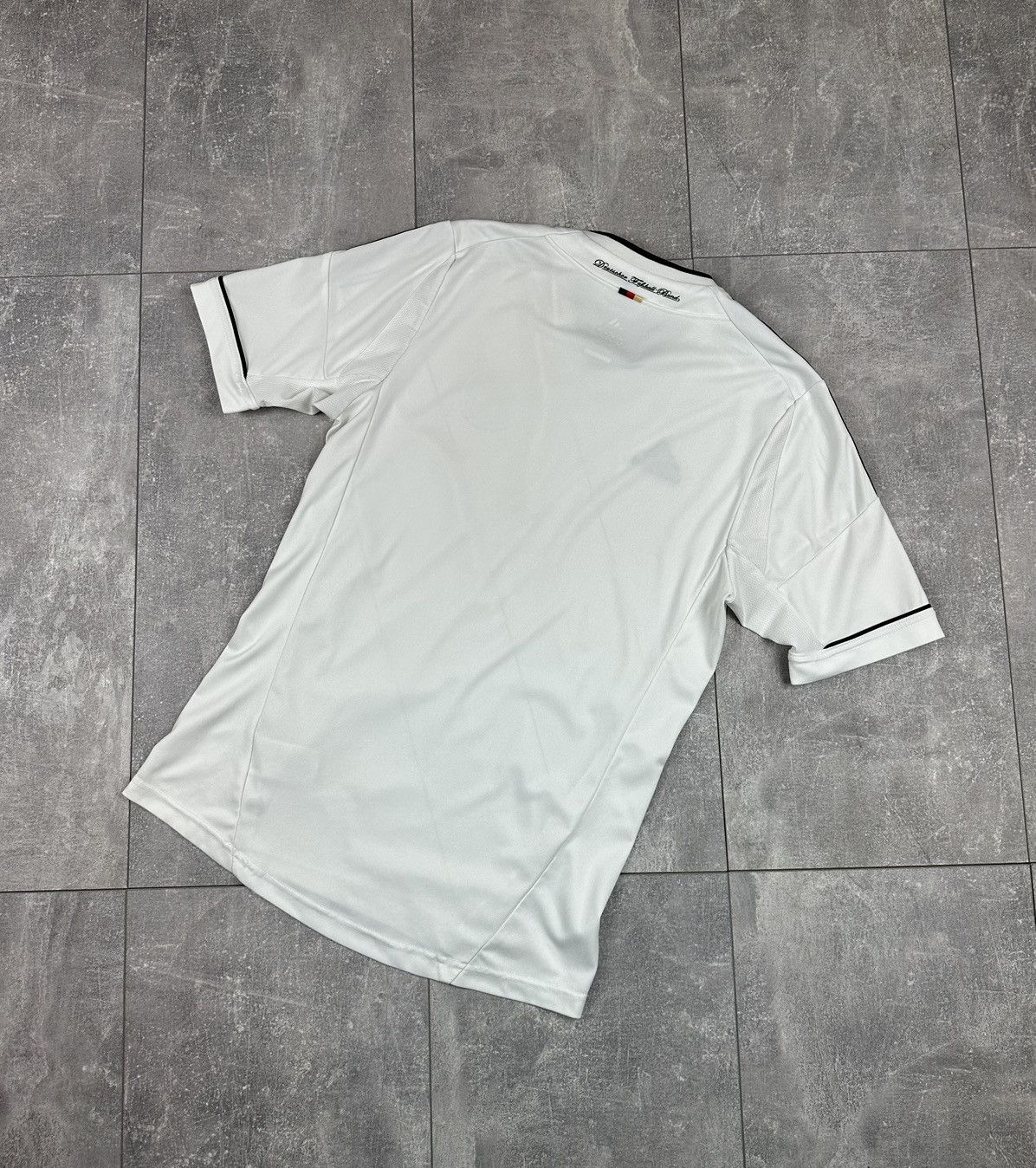 Adidas Adidas Deutscher Fussball Bund Home Soccer Football jersey Size US S / EU 44-46 / 1 - 13 Thumbnail