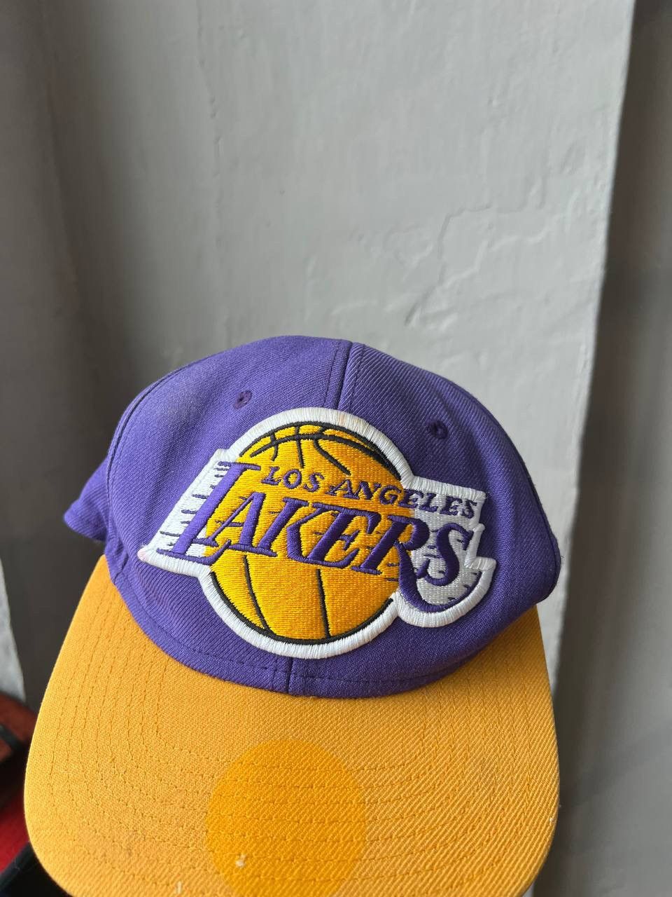Mitchell & Ness LOS ANGELES LAKERS VINTAGE MITCHELL&NESS NBA CAP RARE Size ONE SIZE - 4 Thumbnail