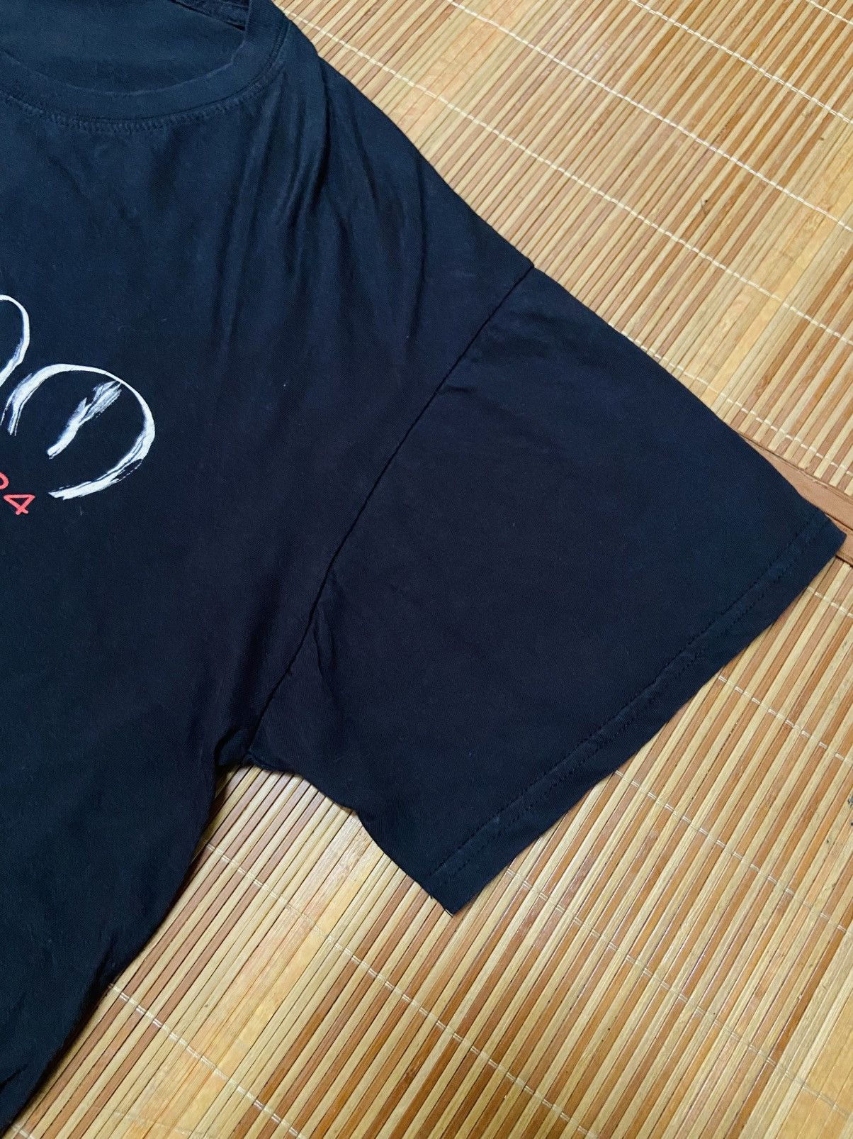 Band Tees PEARL JAM DARK MATTERS WORLD TOUR 24 Size US L / EU 52-54 / 3 - 10 Thumbnail
