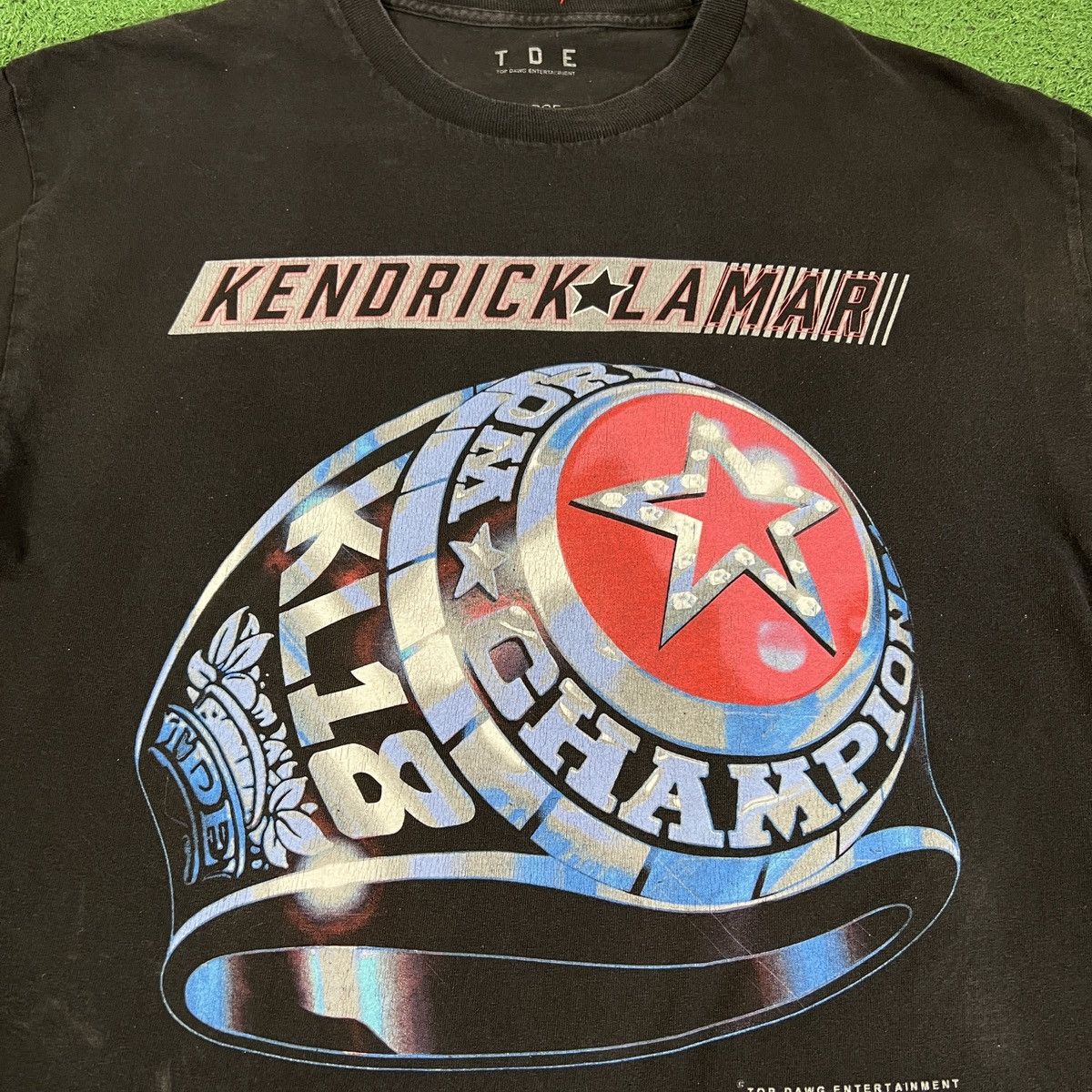 Kendrick Lamar × Rap Tees Kendrick Lamar World Champion TDE 2018 T Shirt Championship Size US L / EU 52-54 / 3 - 5 Thumbnail