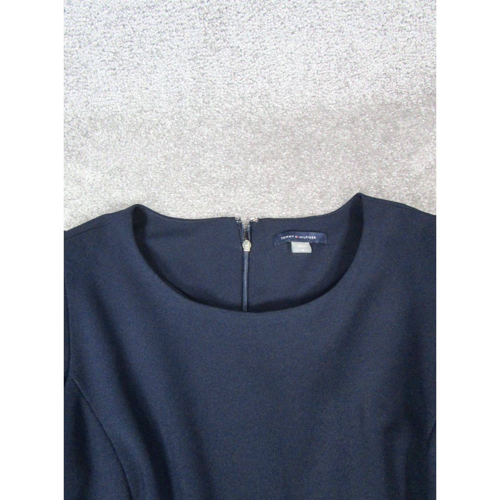Tommy Hilfiger VINTAGE Tommy Hilfiger Jumpsuit Womens 14 Blue Wrap Size 36" / US 14 / IT 50 - 2 Thumbnail