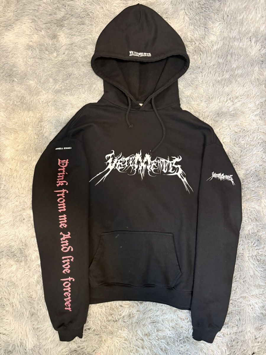 Vetements Total Fucking Darkness Oversized hoodie Size US S / EU 44-46 / 1 - 1 Thumbnail