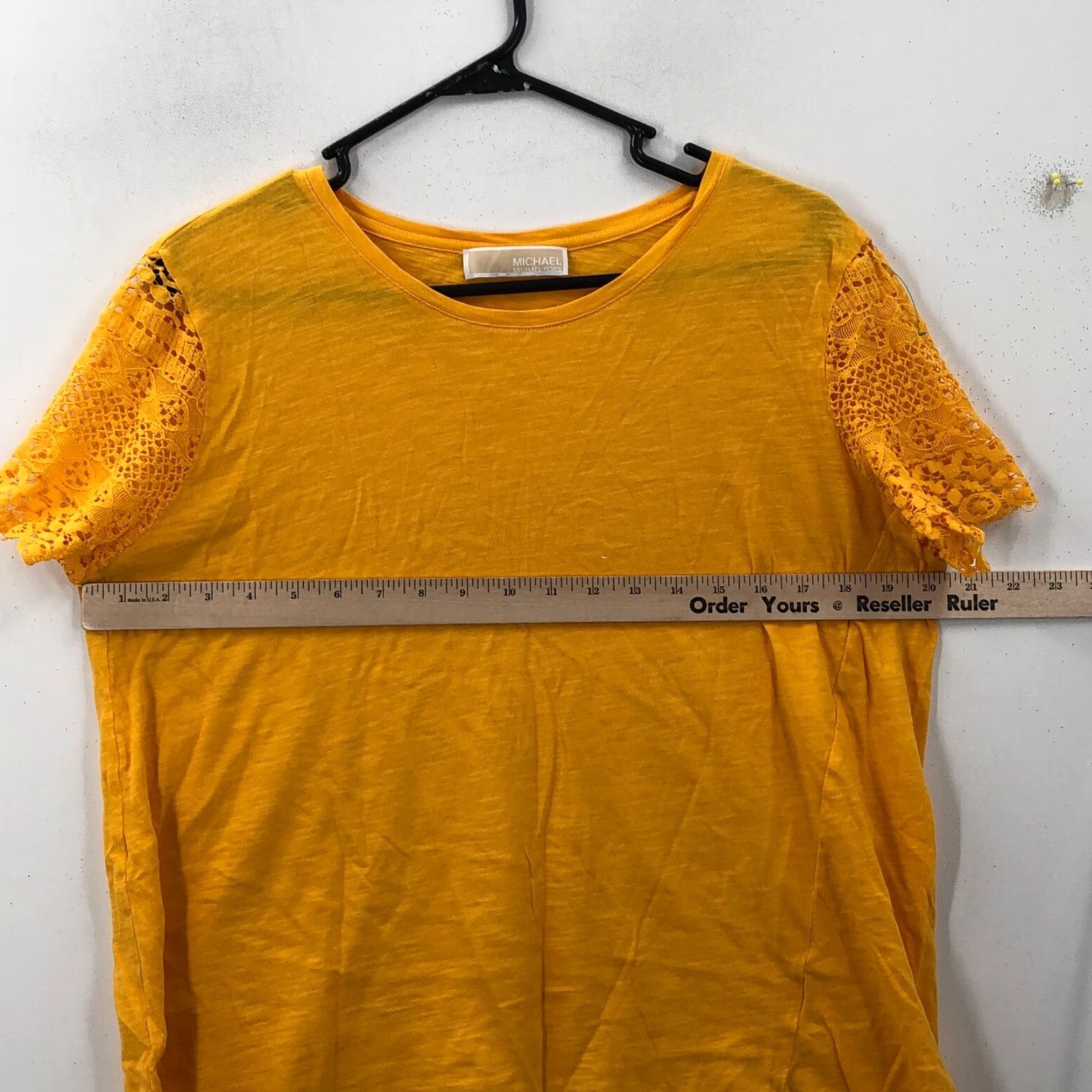 Michael Kors Michael Kors Womens Lace Cap Sleeve Pullover Blouse Yellow Size M Regular Fit Short Sleeve Size M / US 6-8 / IT 42-44 - 4 Thumbnail