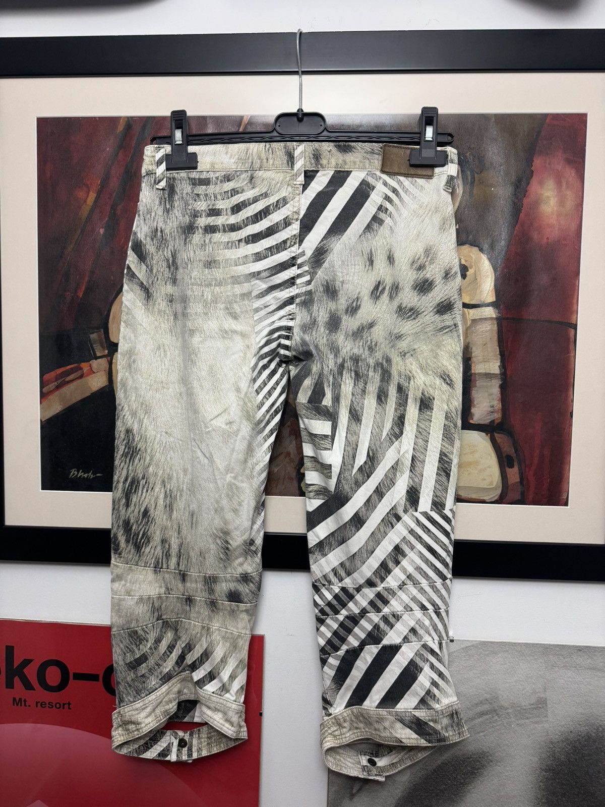 Roberto Cavalli Just Cavalli Zebra Print 3/4 Pants Avant Garde Vintage Rare Size 28" / US 6 / IT 42 - 2 Thumbnail
