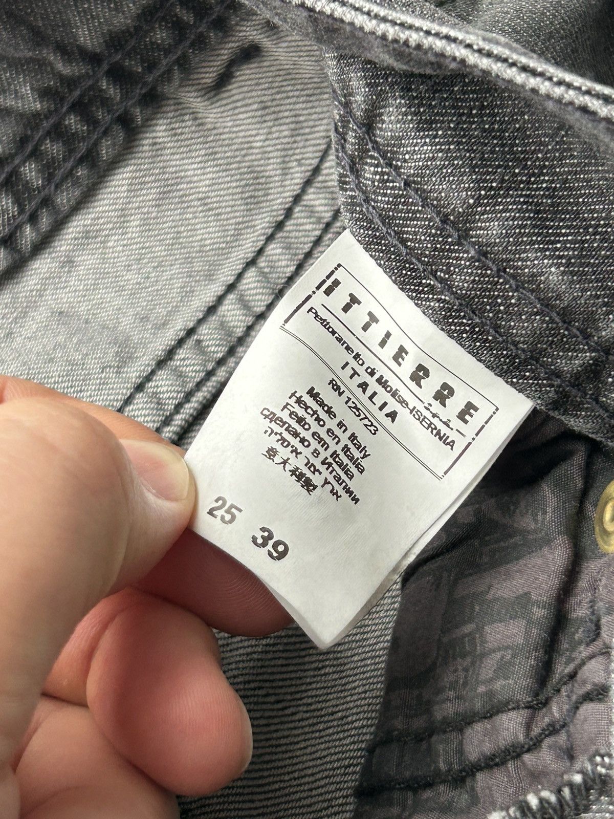 John Galliano Vintage New John Galliano Chic Gray Wash Straight Fit Jeans Size 25" / US 0 / IT 36 - 13 Thumbnail