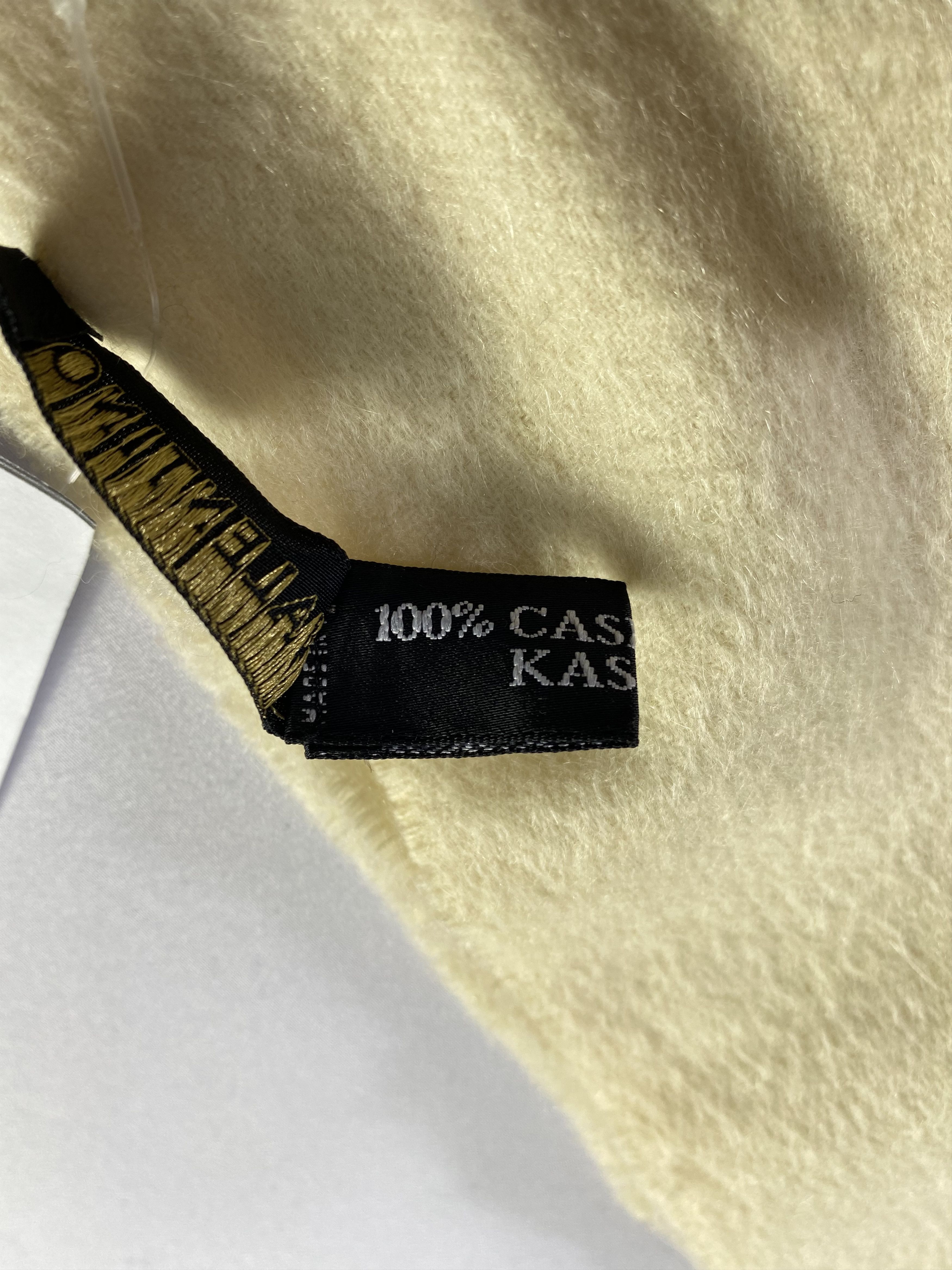Valentino Valentino Scarf / Muffler / Neckwear - WW992 Size ONE SIZE - 8 Thumbnail