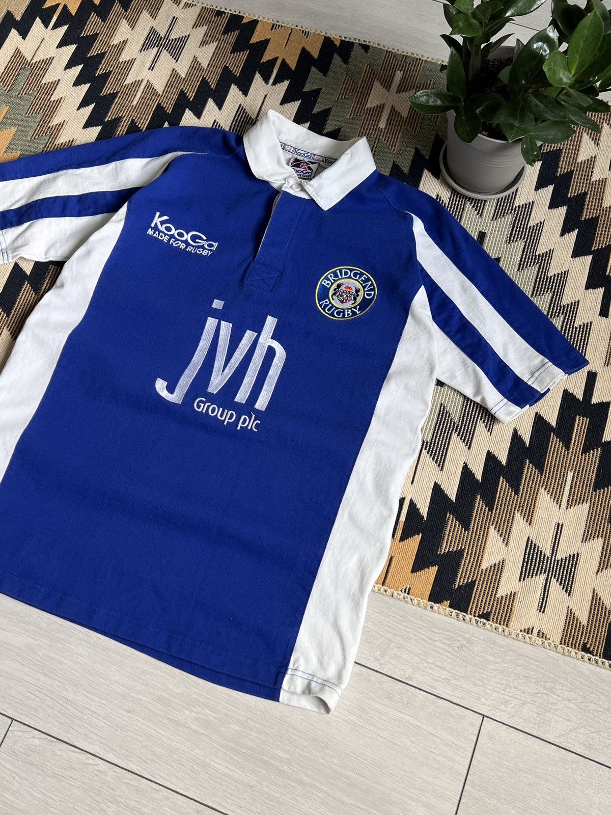 Vintage Vintage Bridgend 2002-03 Rugby Union Shirt Kooga Jersey Size US S / EU 44-46 / 1 - 4 Thumbnail