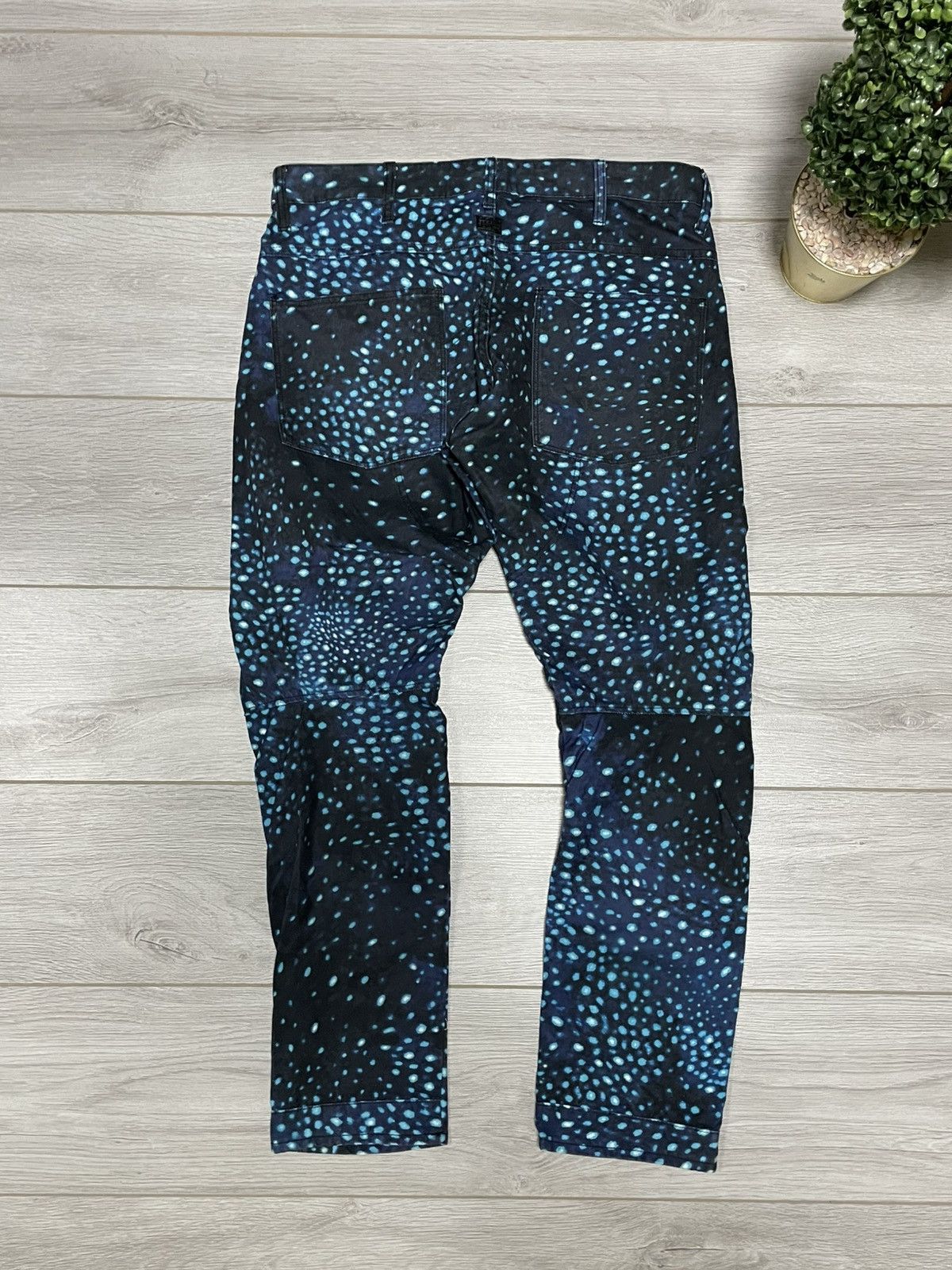 G-Star × Pharrell G stat Pharrell dot pants all over design aqua eb0 tapered Size US 33 - 6 Thumbnail