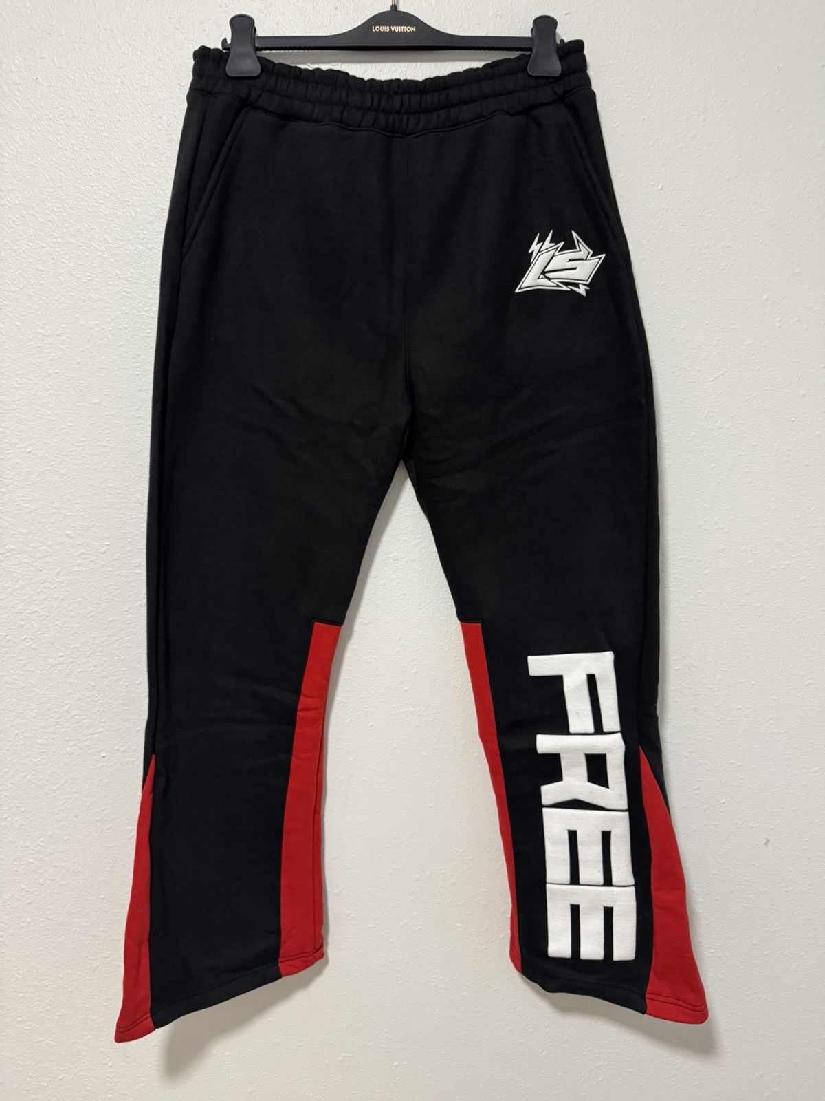 Other Loner Stoner Joggers – “FREE MIND” Sweatpants – Size XL NWT Size US 42 / EU 58 - 1 Thumbnail