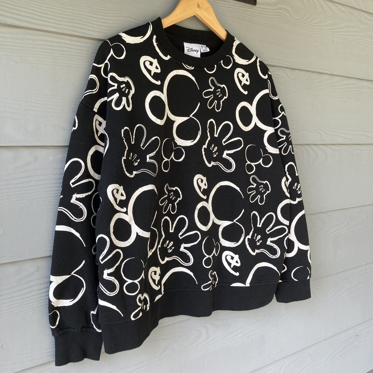 Disney Y2K Disney Black Sweatshirt Size L / US 10 / IT 46 - 2 Thumbnail