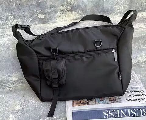 Japanese Brand Fashion y2k waterproof crossbody messenger bag Size ONE SIZE - 4 Thumbnail