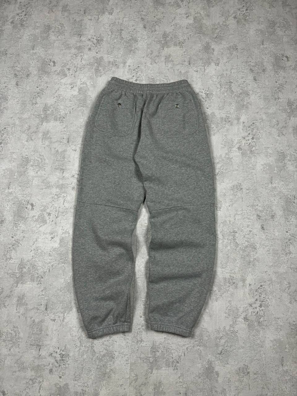 Nike Vintage Nike Gray Y2K Baggy Sweatpants Joggers Size S Size US 31 - 9 Thumbnail