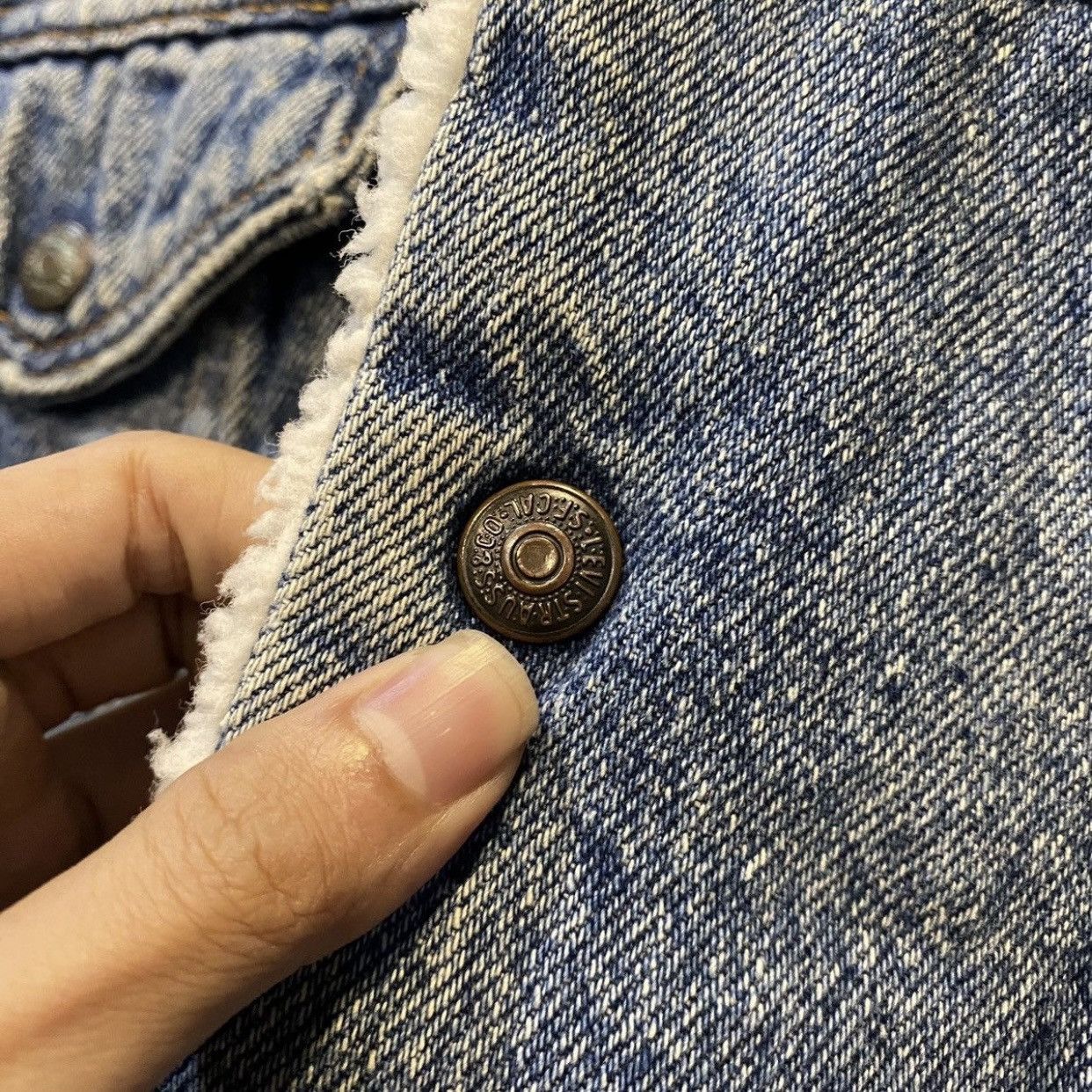 Levi's 90's Levi's Vintage blue denim sherpa jacket Made in USA Size US M / EU 48-50 / 2 - 7 Thumbnail