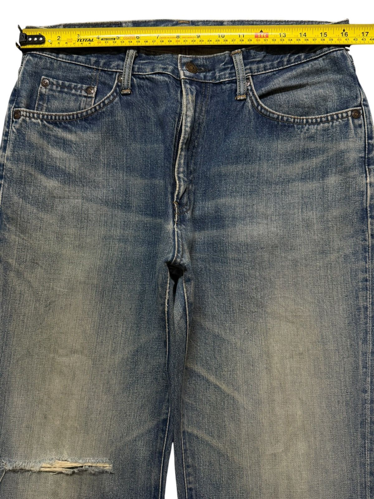 Edwin Vintage 90s Edwin 601 Faded Wash Distress Wide Leg Bootcut Size US 32 / EU 48 - 9 Thumbnail