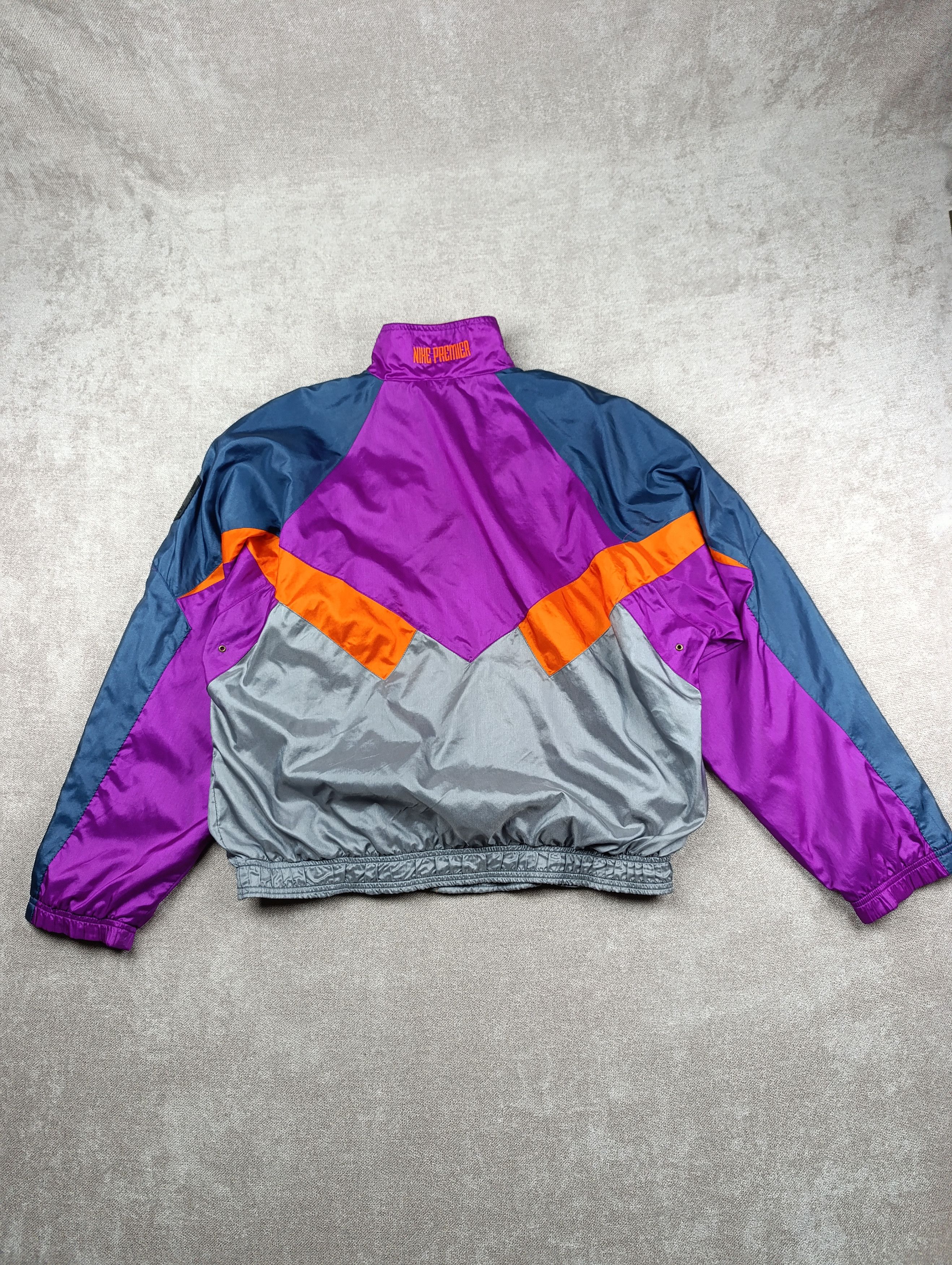 Nike Nike Premier 90s Nylon Jacket Vintage Colourful Windbreaker Size US S / EU 44-46 / 1 - 15 Thumbnail