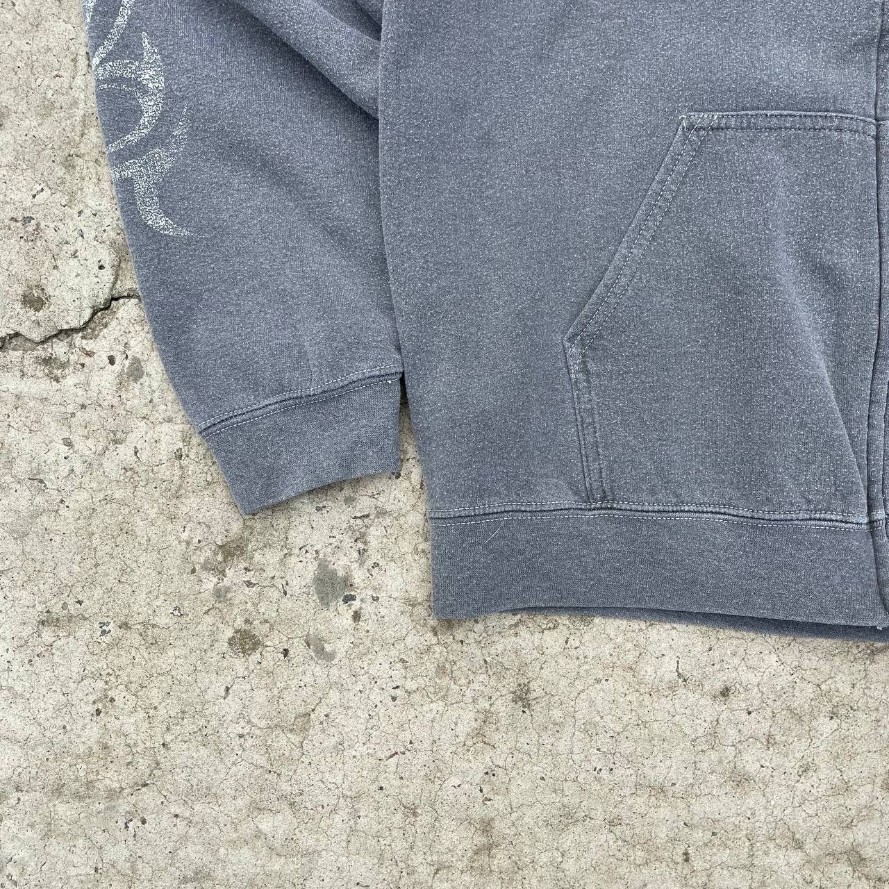 Urban Outfitters Vintage Zip Hoodie Revel Tour Archive Sweater Y2K 00s Grunge Size US M / EU 48-50 / 2 - 3 Thumbnail