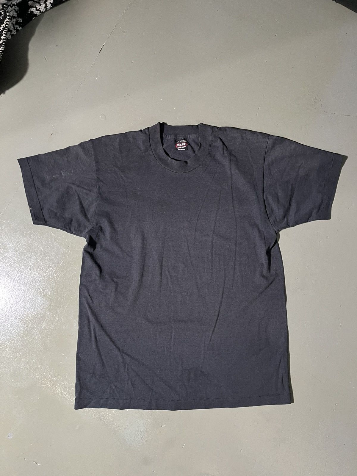 Other Vintage Blank Black Best T-shirt Size US L / EU 52-54 / 3 - 1 Thumbnail