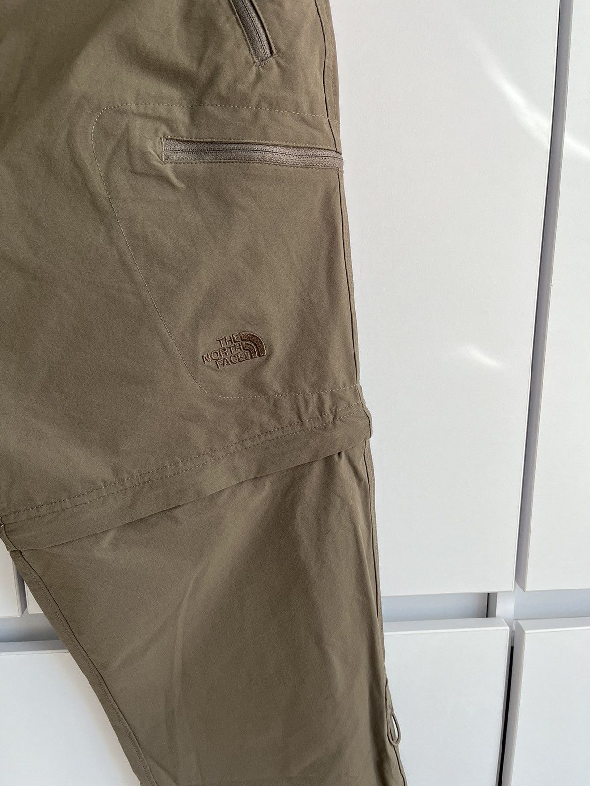 The North Face TNF Zipped Cargo Transformer Pants Packable Mens 36 size Size US 36 / EU 52 - 3 Thumbnail