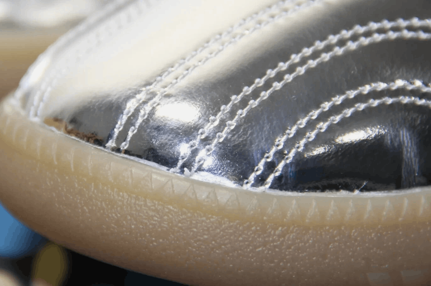 Adidas × Wales Bonner adidas originals x WALES BONNER SAMBA MN METALLIC US 11 Size US 11 / EU 44 - 8 Thumbnail