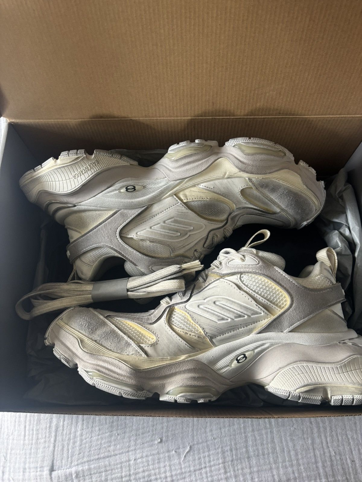 Balenciaga BALENCIAGA CARGO SNEAKERS Size US 10 / EU 43 - 18 Thumbnail