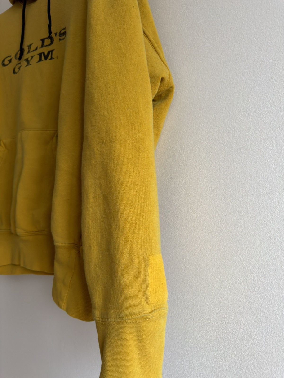 Vintage VINTAGE 00s Y2K GOLD’S GYM HOODIE BODYBUILDING EUROPE XL Size US XL / EU 56 / 4 - 7 Thumbnail