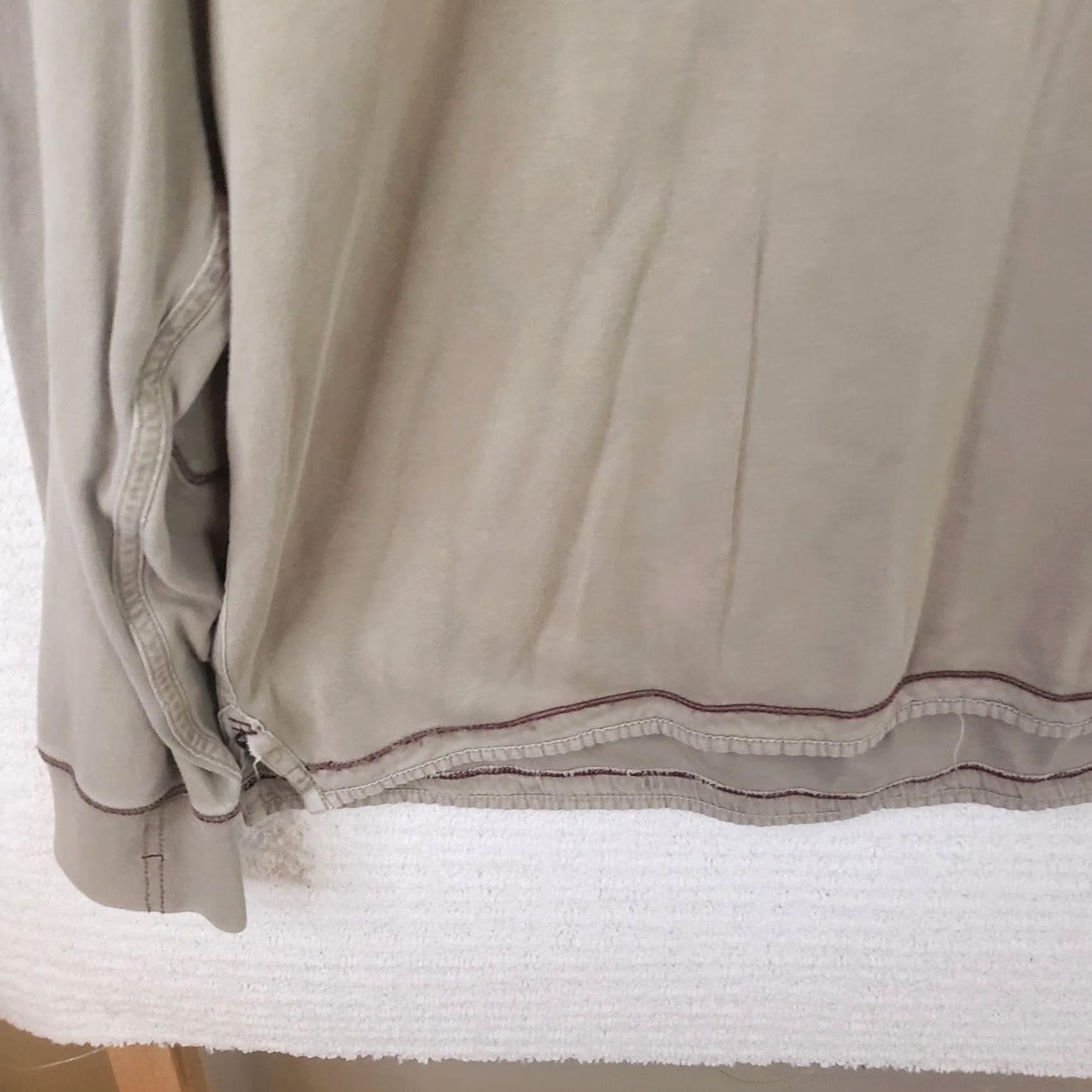 Vintage VINTAGE Thaddeus V-Neck Pullover Shirt Long Sleeve 2XL Beige Logo Knit Cotton Men Pullover Sports Kw 90s Size US XXL / EU 58 / 5 - 5 Thumbnail