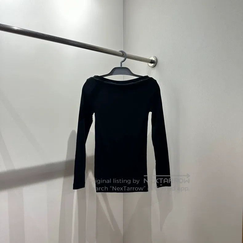 Brunello Cucinelli Brunello Cucinelli Ladies V-neck long-sleeve T-shirt Size XS / US 0-2 / IT 36-38 - 2 Thumbnail