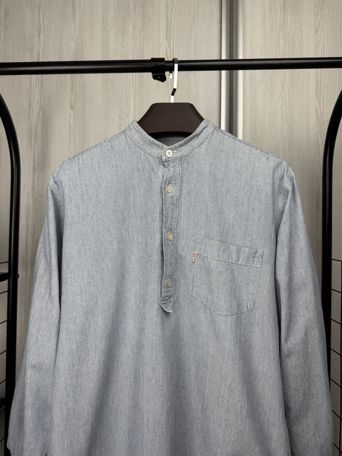 Levi's Levi’s vintage 90s collarless blue striped half button shirt Size US M / EU 48-50 / 2 - 3 Thumbnail