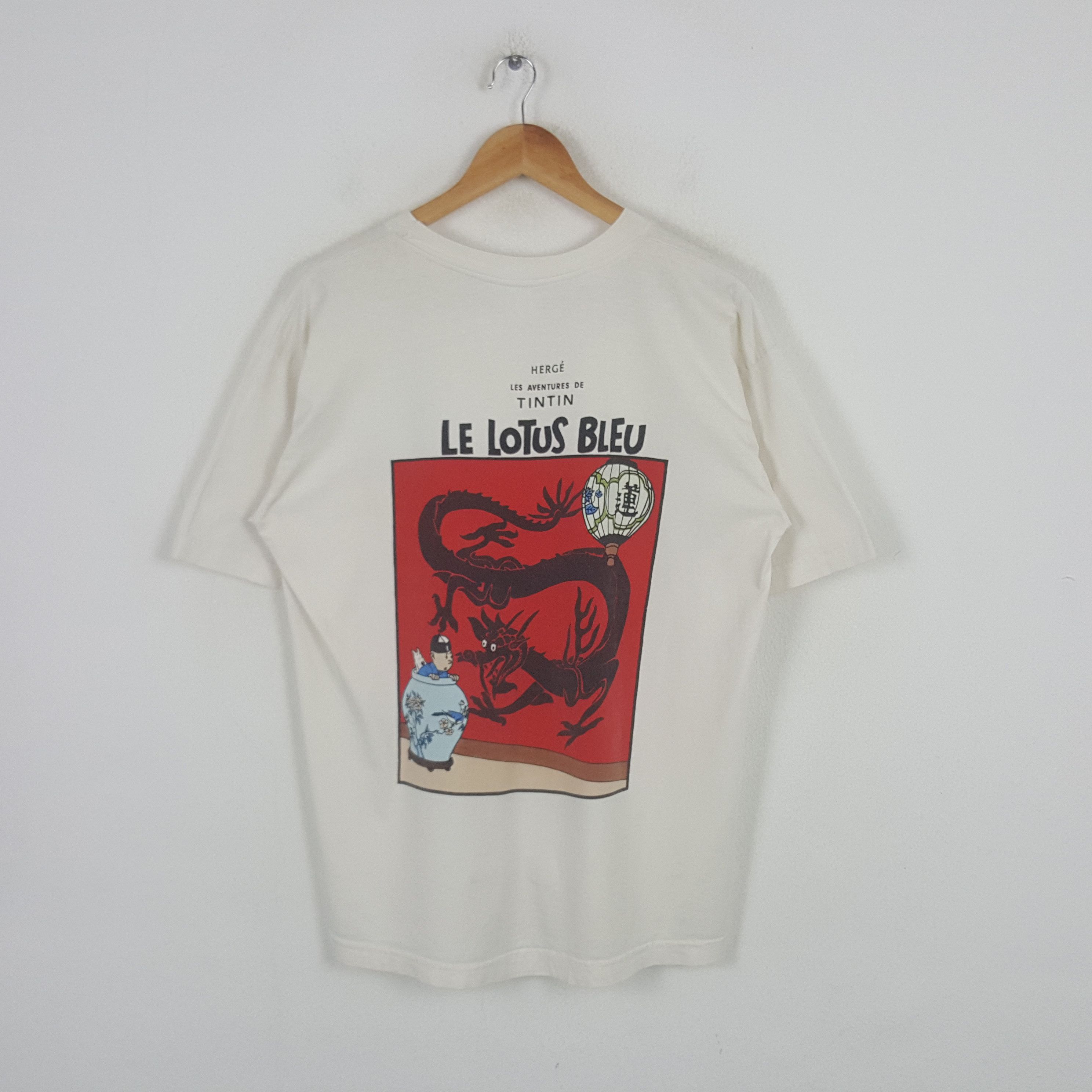 Other Vintage Tintin Le Lotus Bleu Cartoon Movie Tshirt RR21 Size US L / EU 52-54 / 3 - 1 Thumbnail