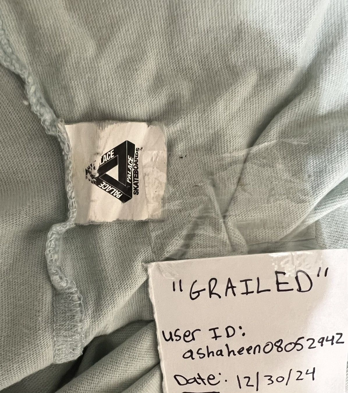 Palace DELISTING in 1hr* Misspelled Palace “Placae” Long sleeveRare Size US L / EU 52-54 / 3 - 16 Thumbnail