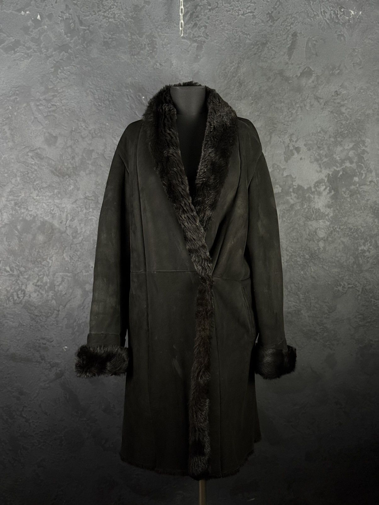 Max Mara Max Mara Shearling Sheepskin Coat Black Fur Made in Italy Size L / US 10 / IT 46 - 6 Thumbnail