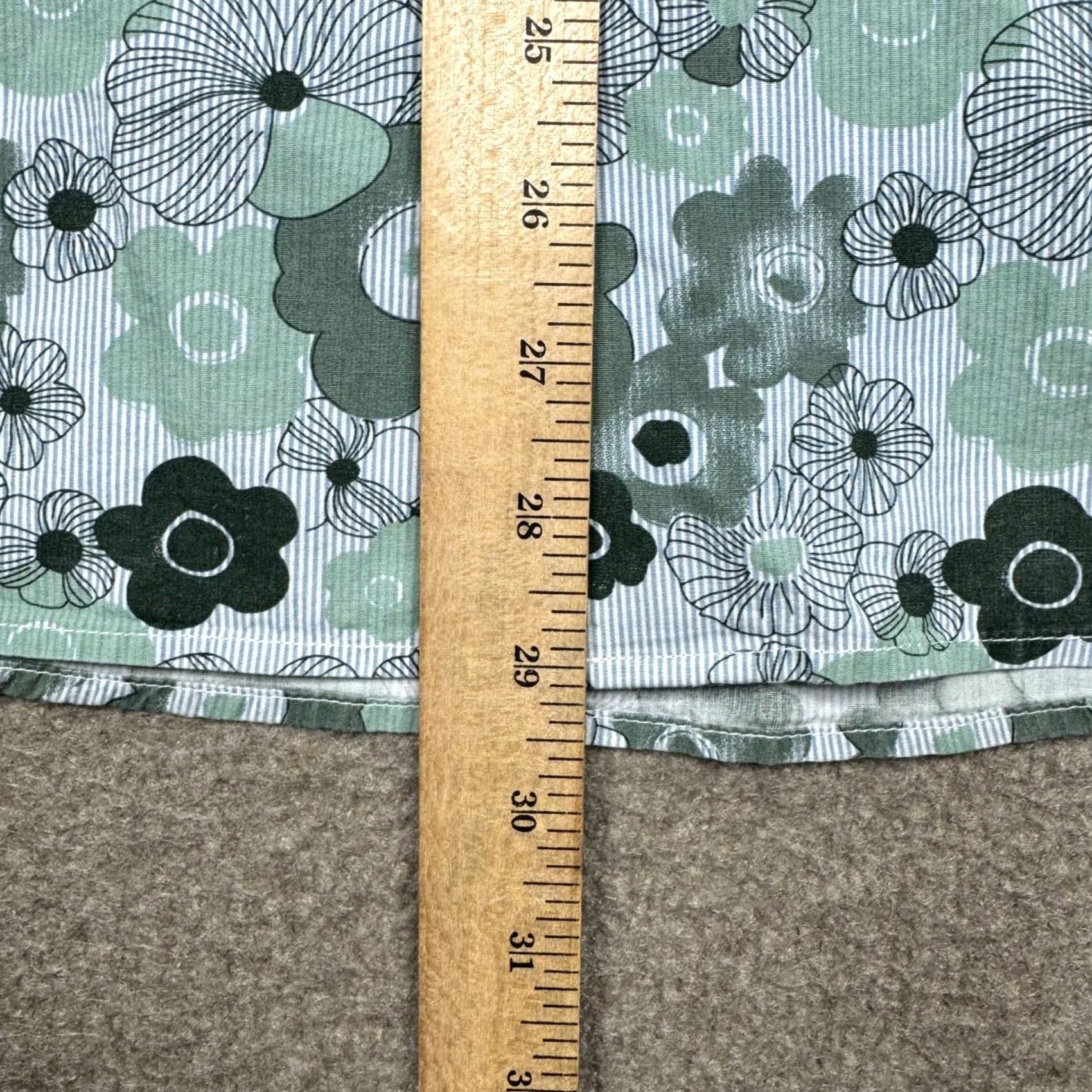 Tallia Tallia Green Floral Short Sleeve Button Up Shirt L Mens Regular Size Used Excellent Condition Wearing Ready to Wear Size US L / EU 52-54 / 3 - 6 Thumbnail