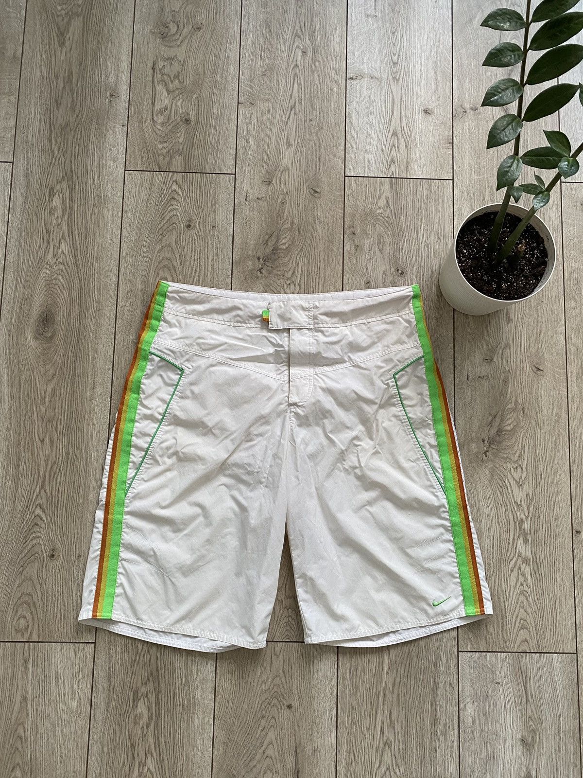 Nike × Vintage Vintage Nike Nylon Shorts Size L style 2000s Size US 34 / EU 50 - 1 Thumbnail