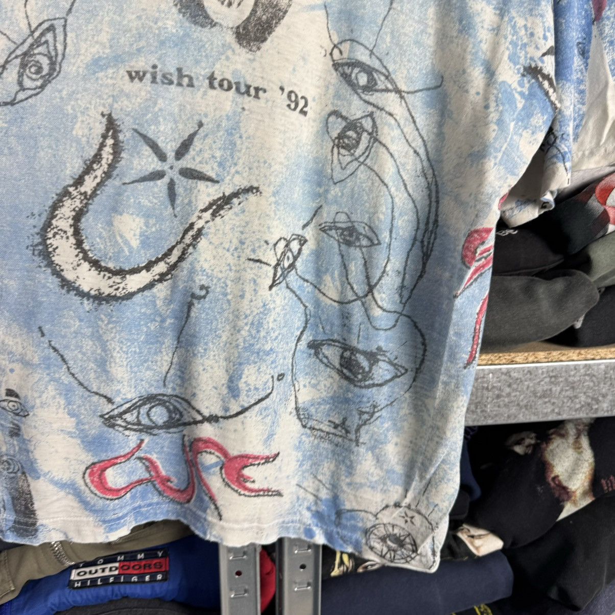 Band Tees × Vintage THE CURE 1992 WISH ALBUM WORLD TOUR ALL OVER PRINT T-SHIRT Size US XL / EU 56 / 4 - 11 Thumbnail