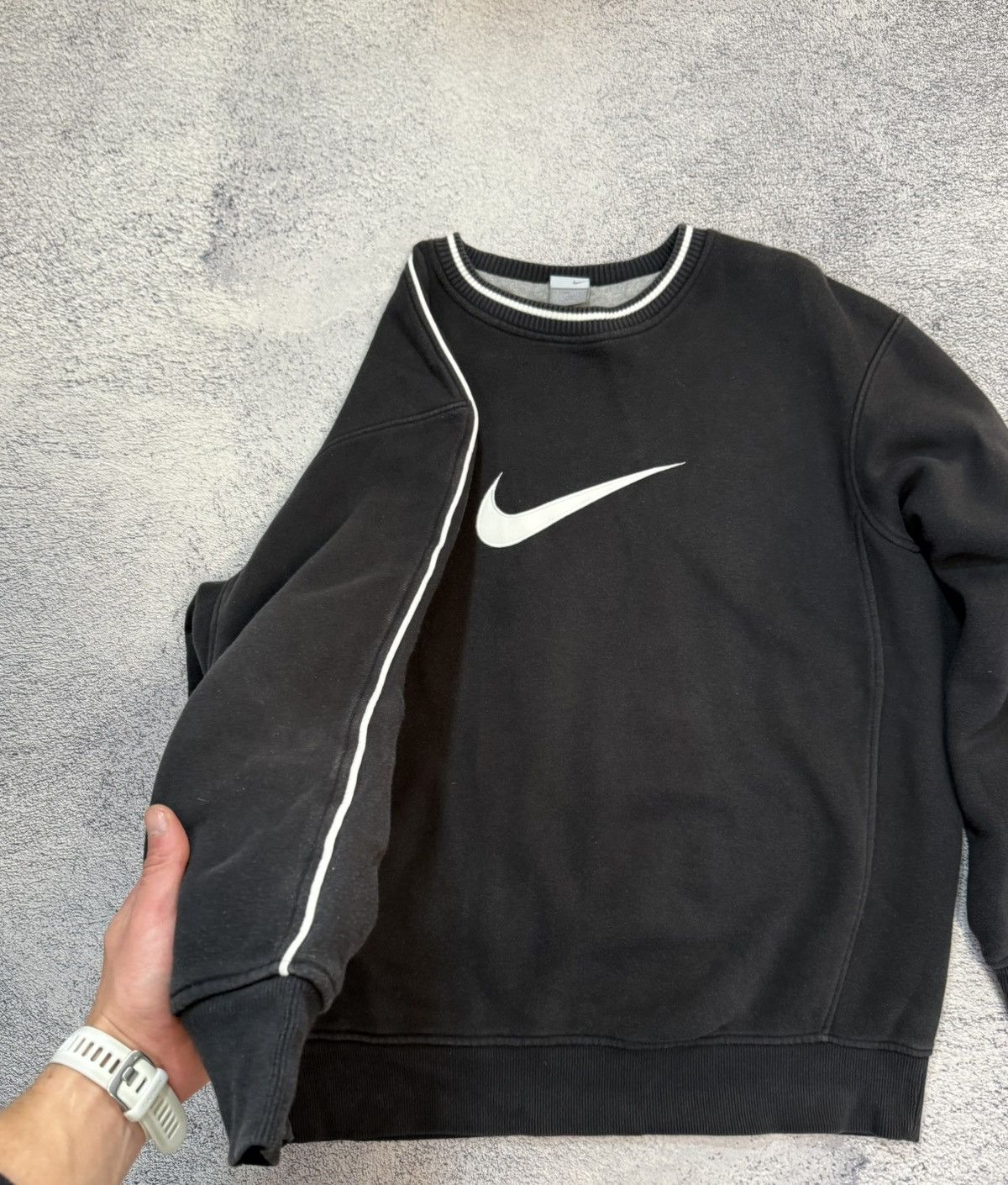 Nike Nike Vintage Sweatshirt XL Swoosh Crewneck Retro Pullover Size US XL / EU 56 / 4 - 5 Thumbnail