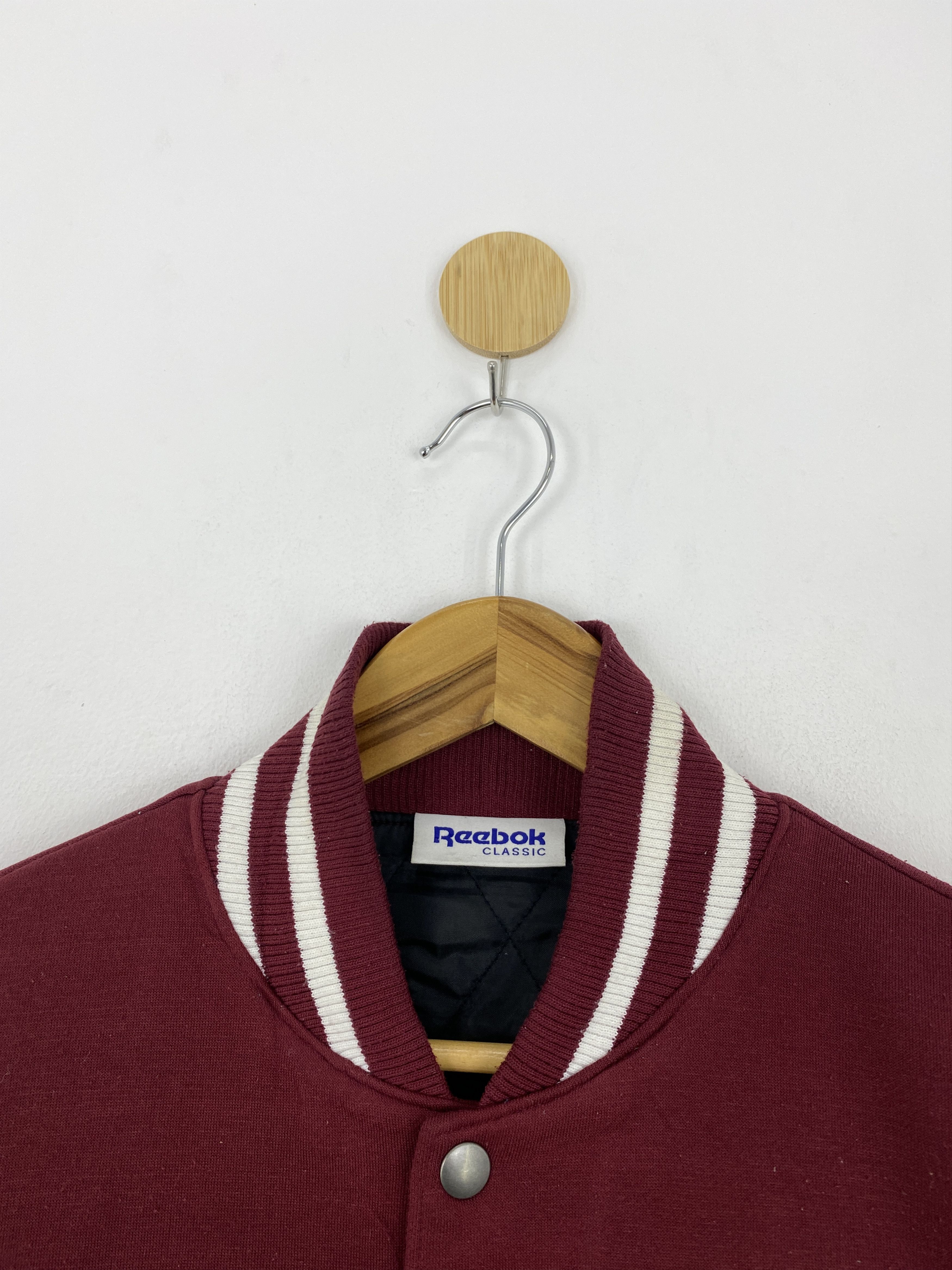 Reebok Vintage 90s Reebok Classic Embroidered Varsity Jacket J1830 Size US S / EU 44-46 / 1 - 9 Thumbnail