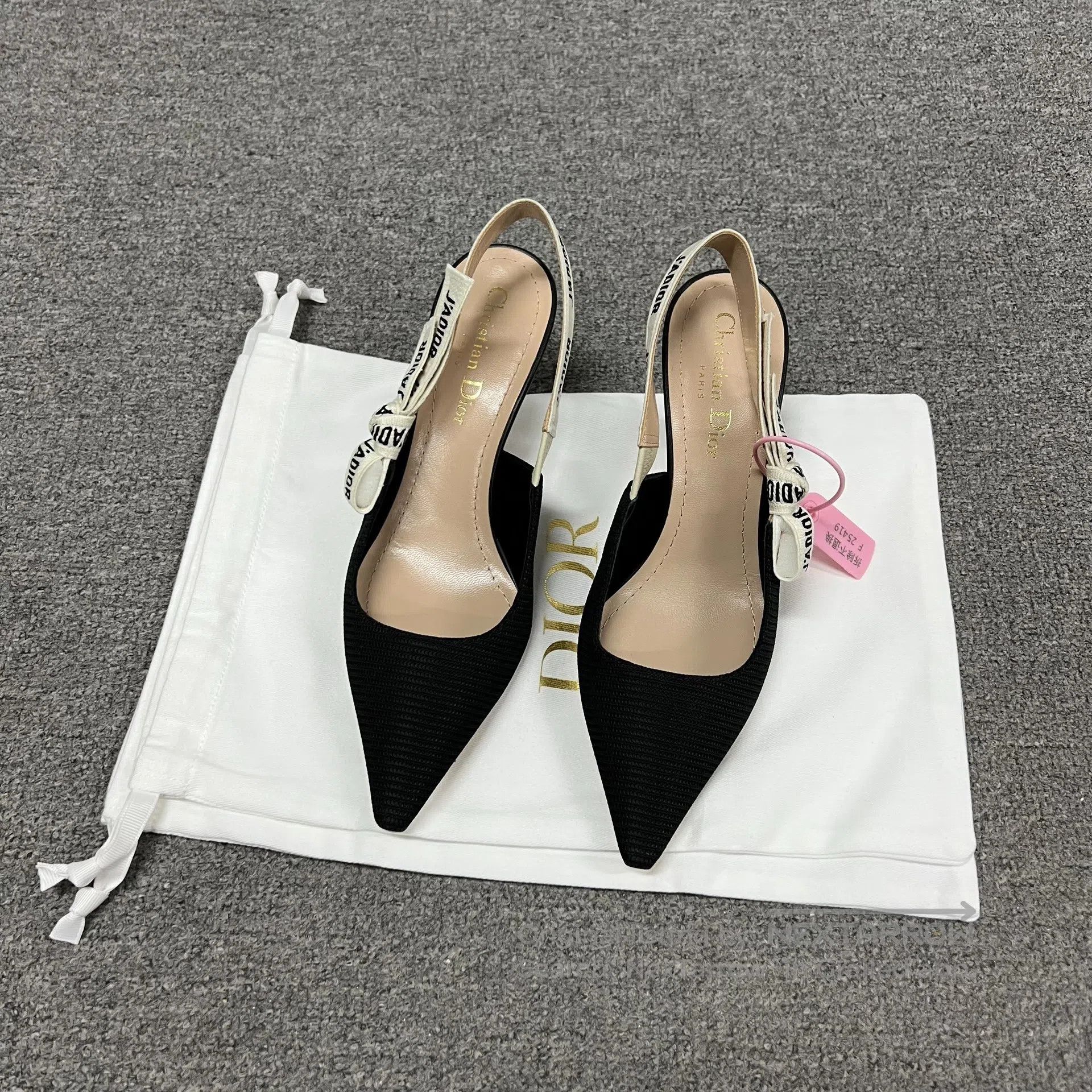 Dior Dior Letter slogan ribbon: Black kitten and high heels| Size US 5.5 / IT 35.5 - 3 Thumbnail