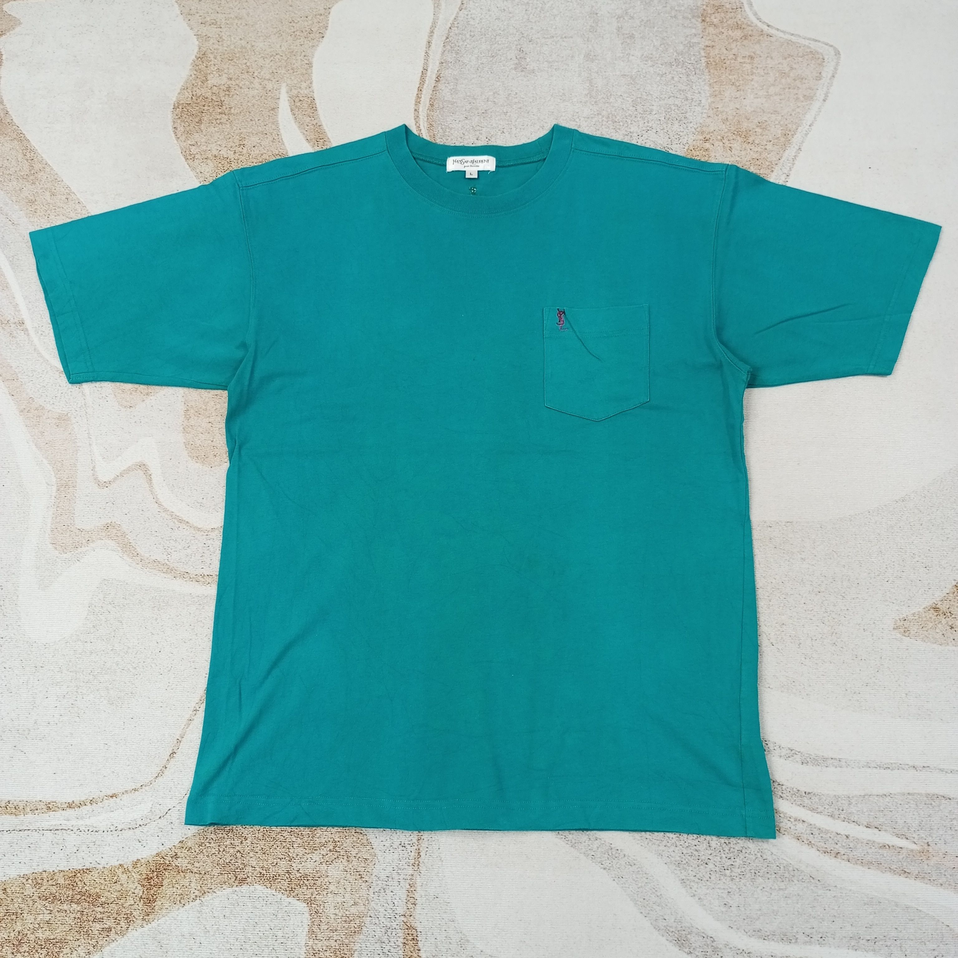 Yves Saint Laurent Yves Saint Laurent Italian Brand Tshirt C239N21 Size US L / EU 52-54 / 3 - 1 Thumbnail