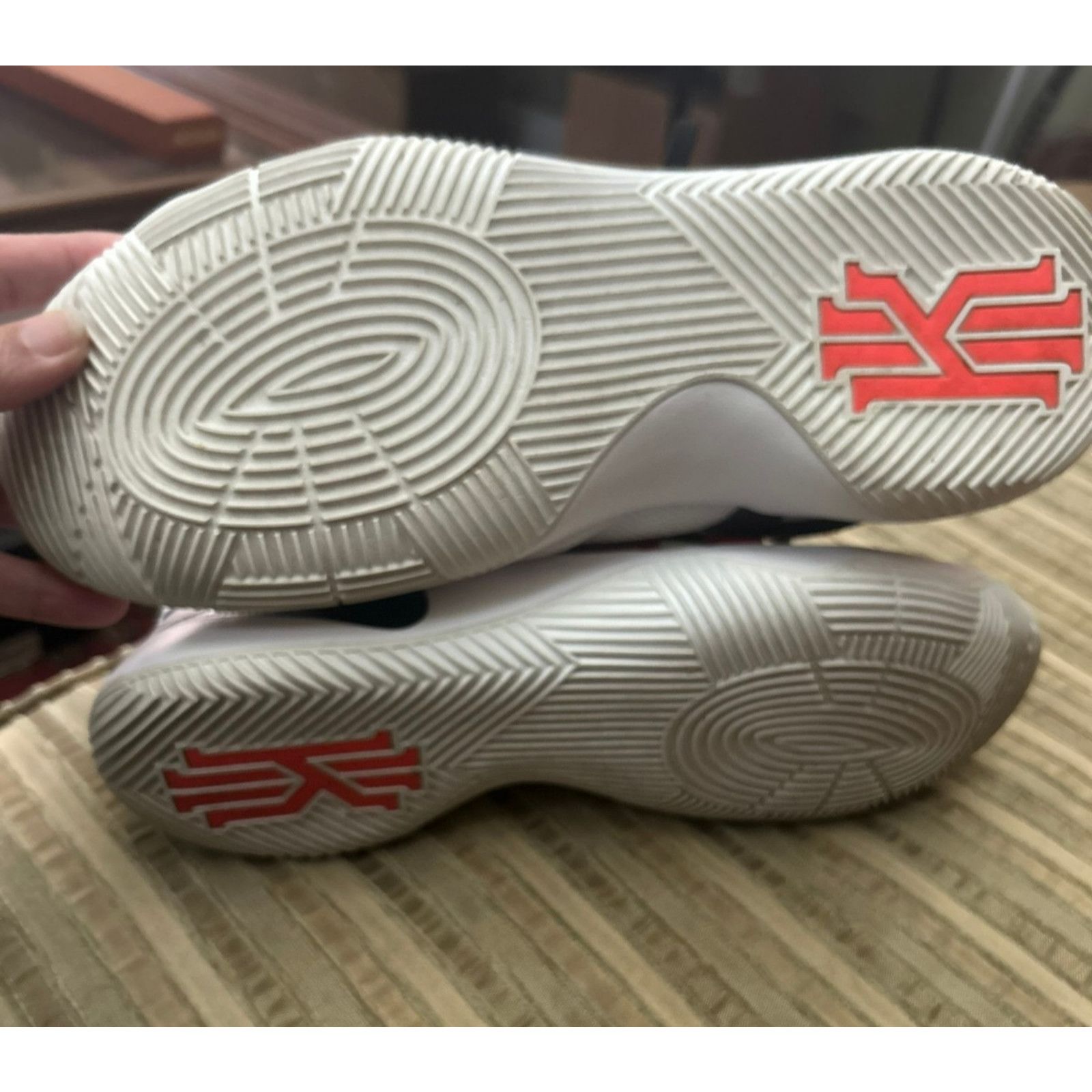 Nike Nike Kyrie 2 LMTD Basketball Shoes Mens 12 Red 838639-990 Size US 12 / EU 45 - 16 Thumbnail