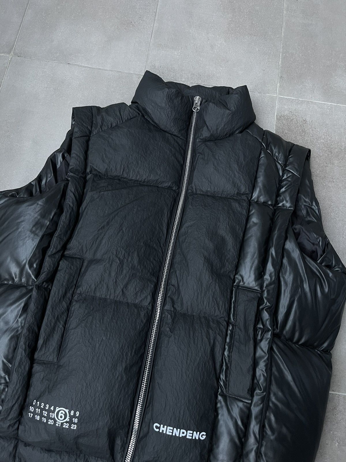 Maison Margiela !DS! AW23 Maison Margiela Chenpeng Black Puffer Gilet Vest Size US M / EU 48-50 / 2 - 13 Thumbnail