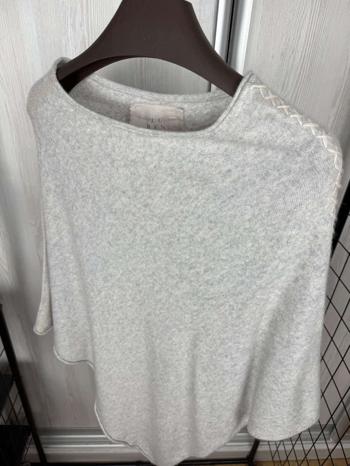 Other Lu Ren Cashmere Gray knitted poncho sweater jumper Size L / US 10 / IT 46 - 6 Thumbnail