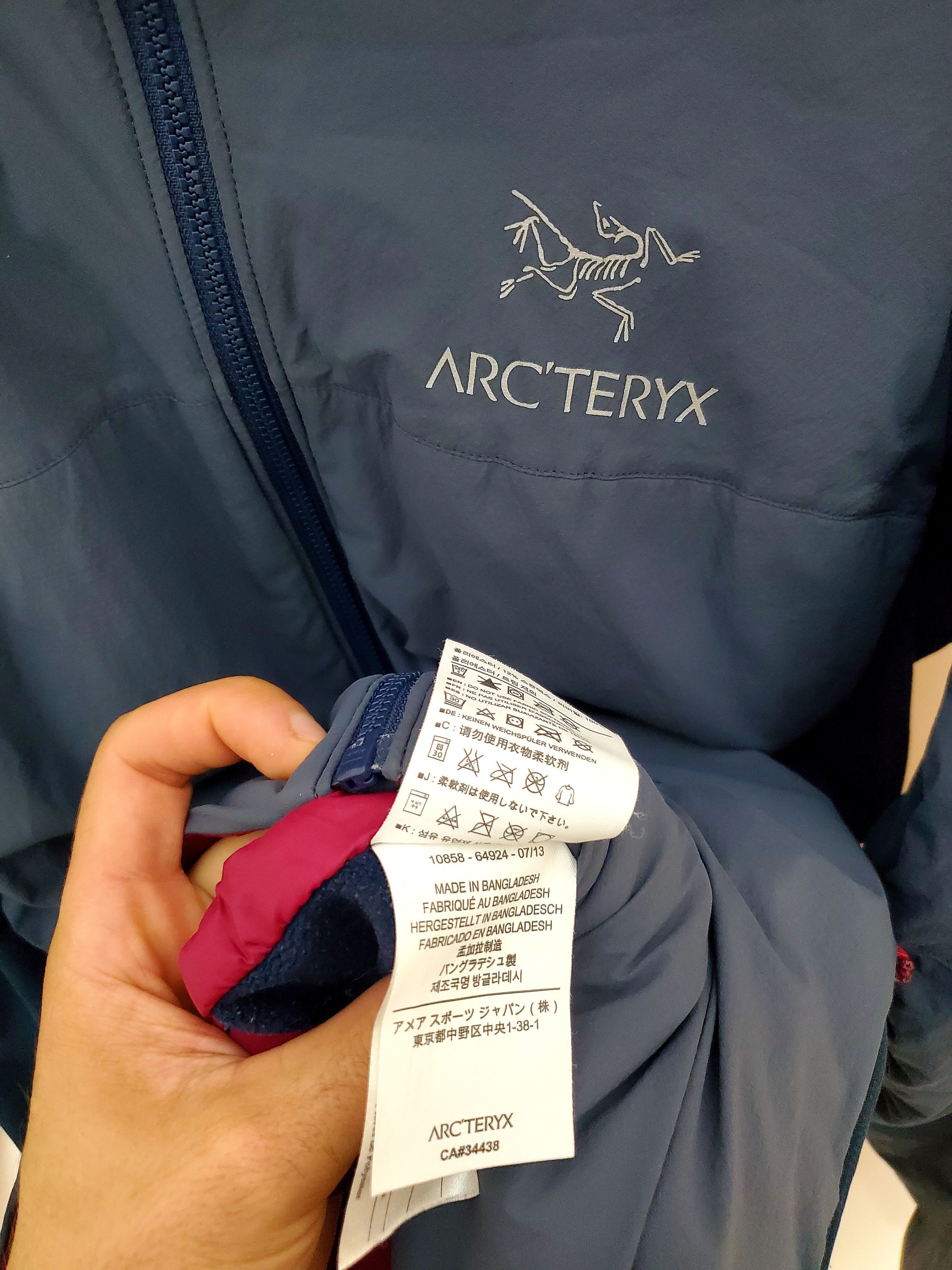 Arc'teryx Arc'teryx Atom Hoody Navy Blue gray perfect condition size M Size M / US 6-8 / IT 42-44 - 5 Thumbnail
