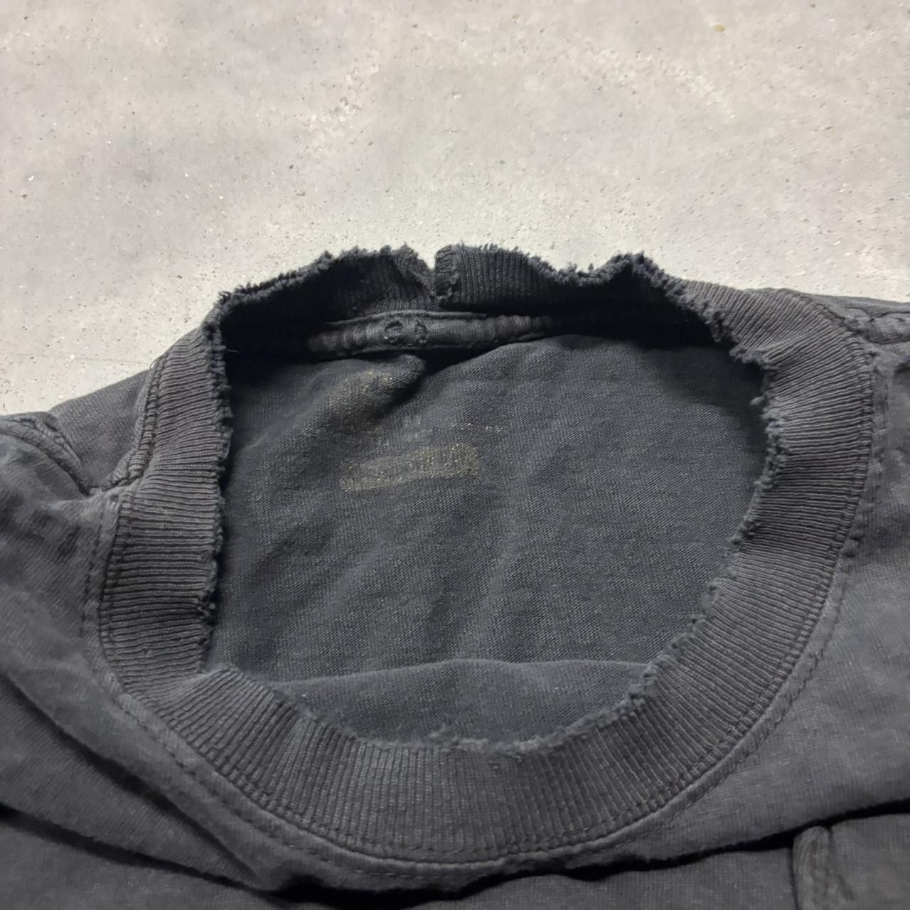 Carhartt × Vintage Crazy Vintage Y2K/2000s Faded Black Carhartt Essential Pocket Tee! Size US XL / EU 56 / 4 - 4 Thumbnail