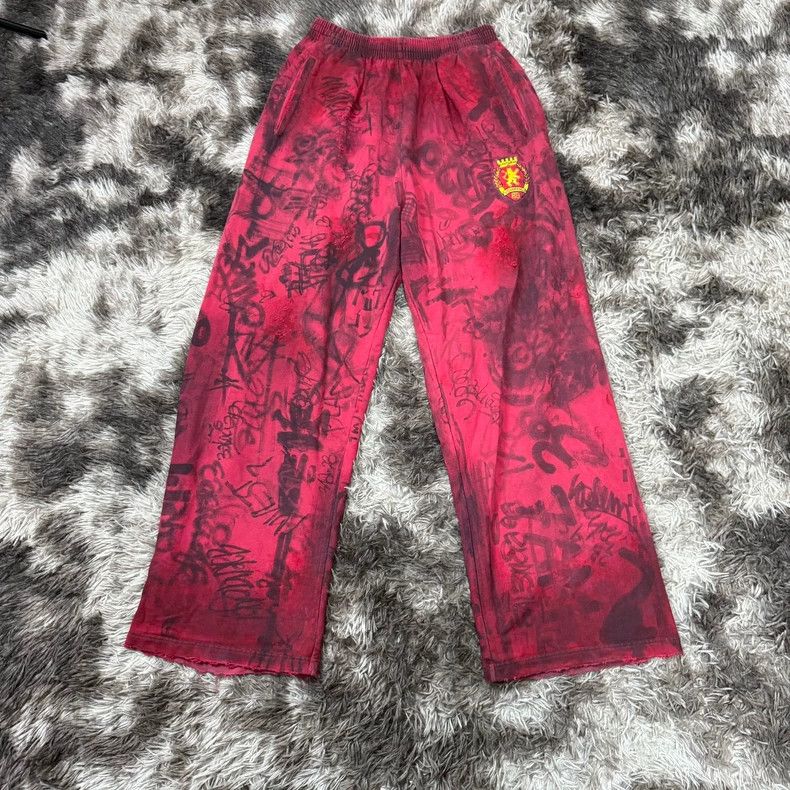 Balenciaga Balenciaga size M Red Manchester United graffiti mud dyed Size US 27 - 1 Thumbnail