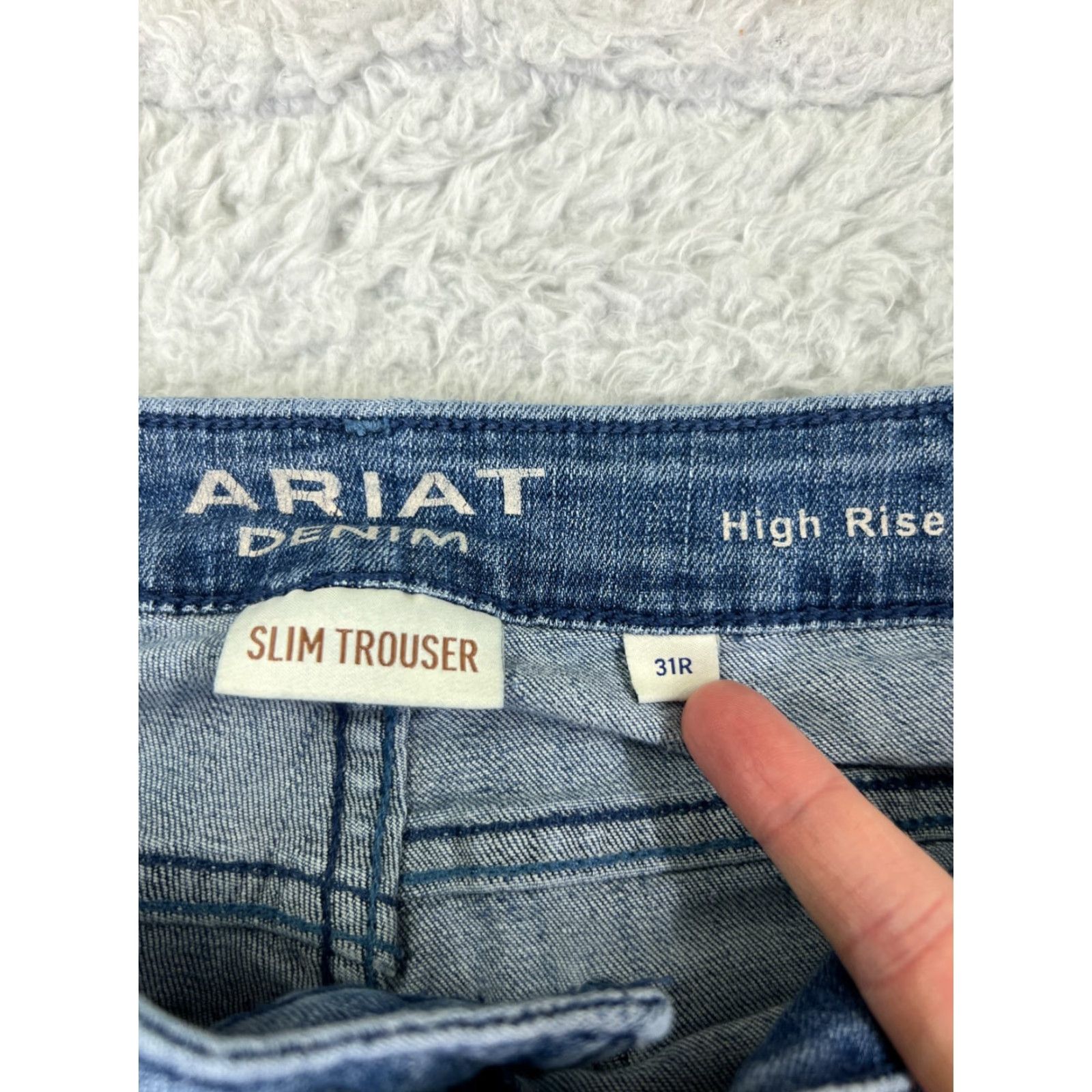 Ariat Ariat Jeans Womens Bootcut Denim Blue 31 Regular 29x31 Stretch Distressed Mid Rise 5-Pocket Denim Cotton Blend Womens Jeans Sportswear Size 24" / US 00 / IT 34 - 6 Thumbnail