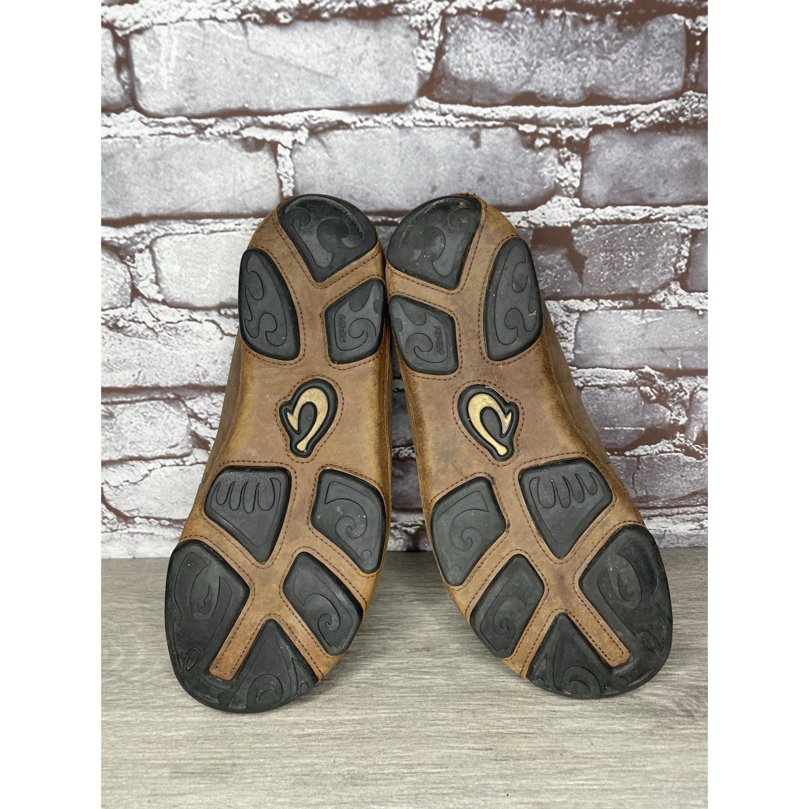 Olukai OluKai Moloa Brown Toffee Leather Slip On Loafers Casual Sho Size US 9 / EU 42 - 18 Thumbnail